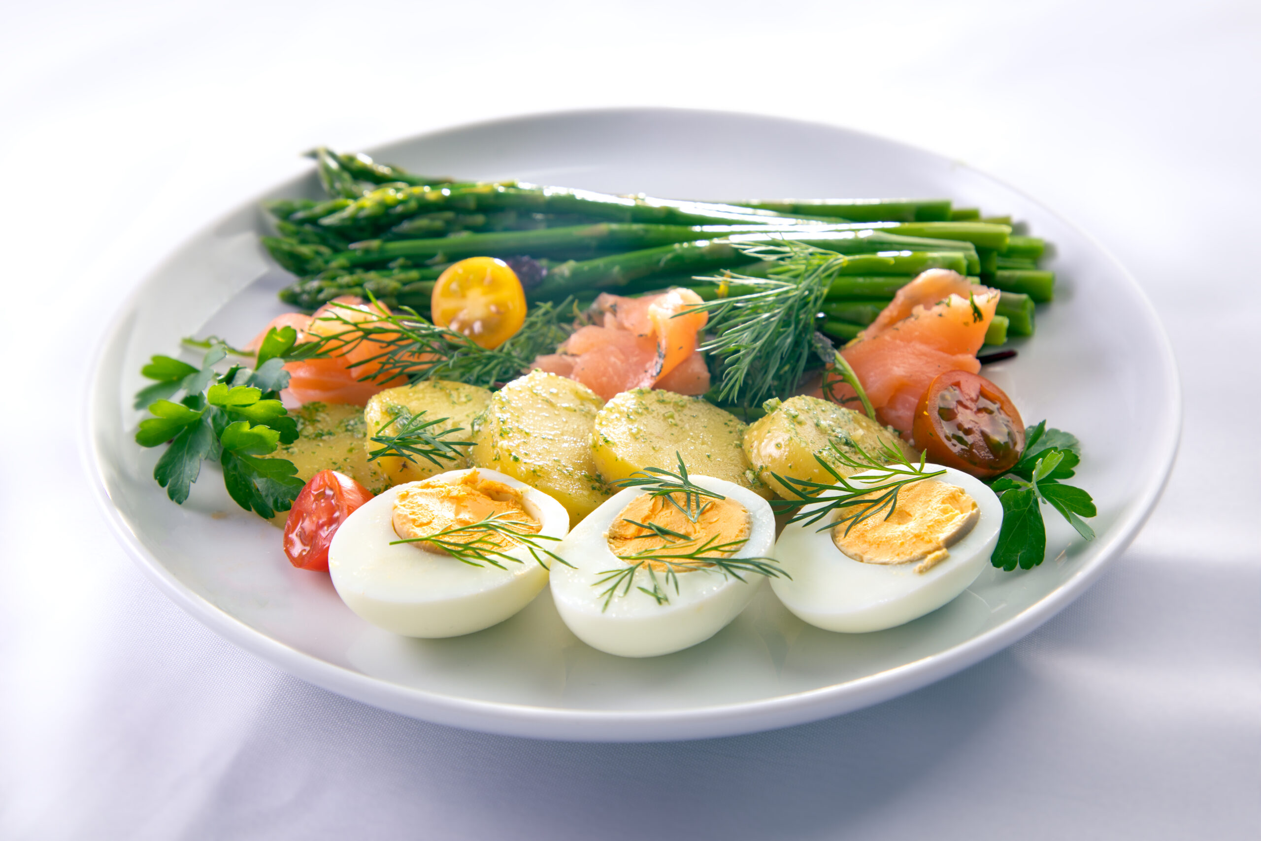Asparagus and Smoken Salmon Salad